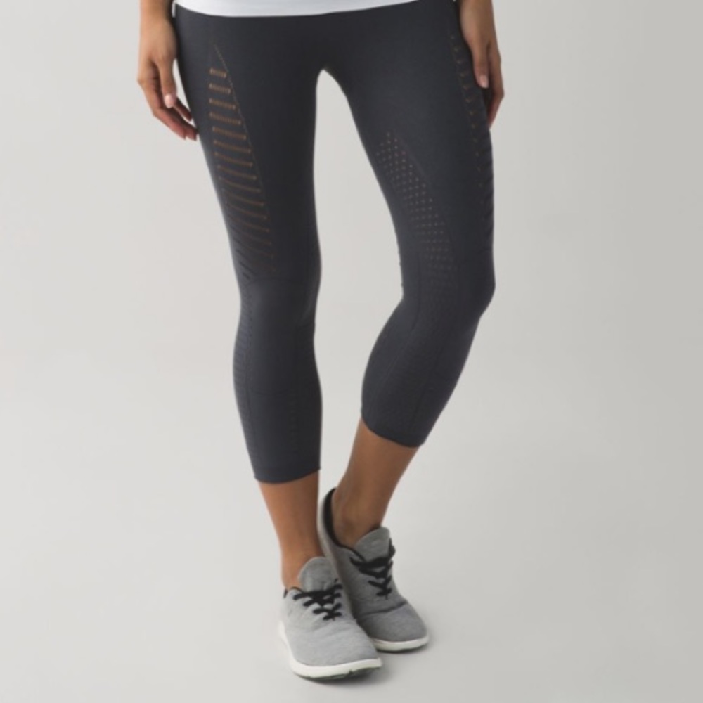 Lululemon light speed crop gray size L